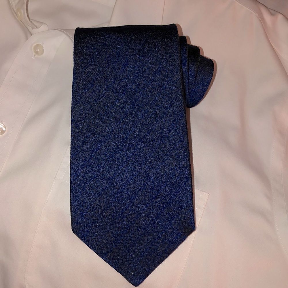 Banana Republic Navy Royal Blue Diagonal Stripes Textured 💯 Silk Tie